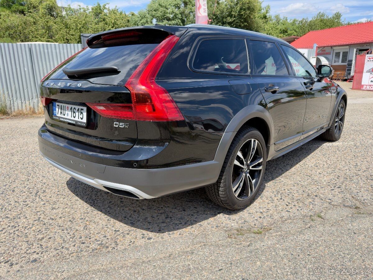 Volvo V90, Cross Country,CZ,DPH - fotka 6