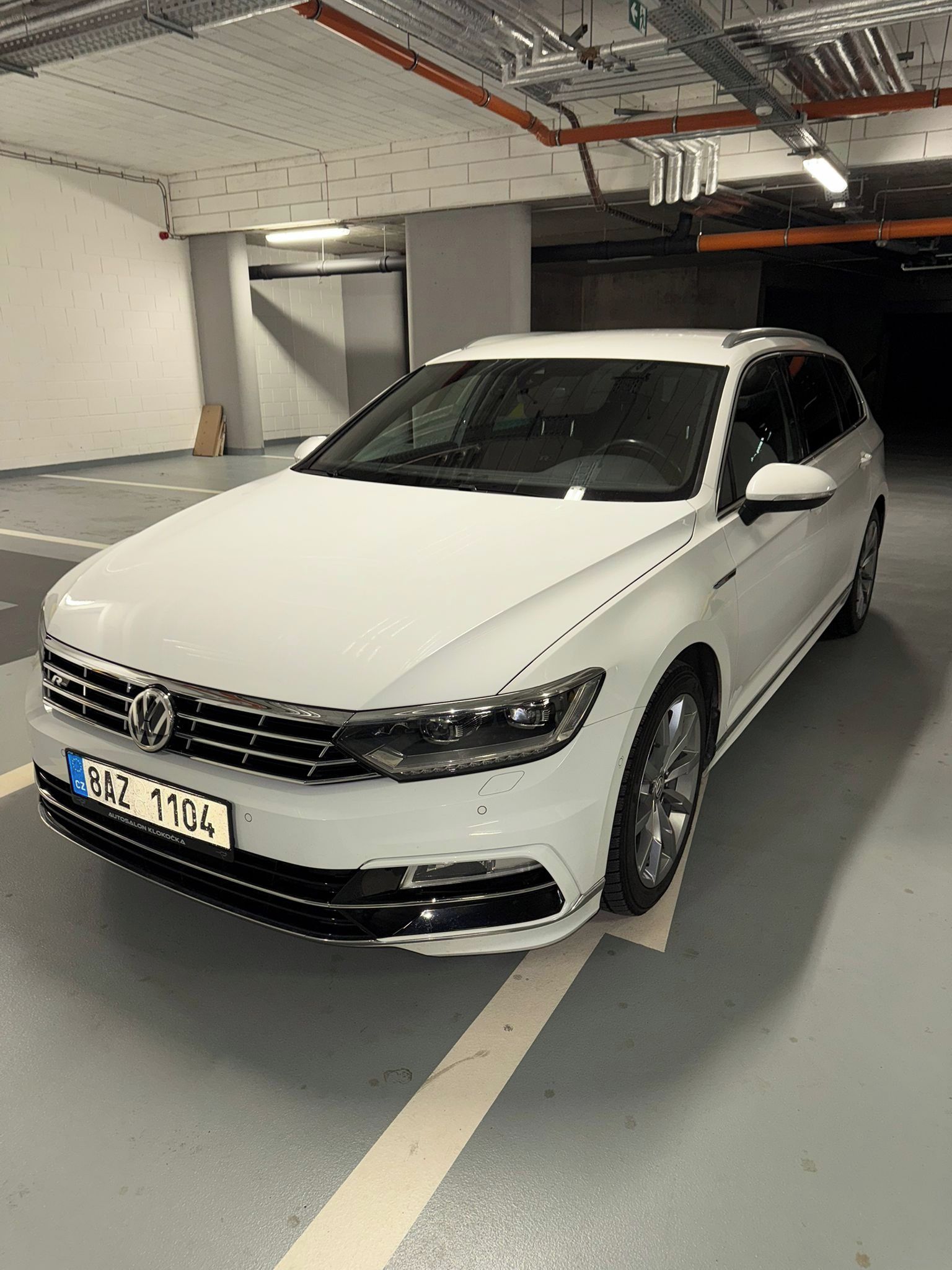 Volkswagen Passat, Variant B8, 2,0 TDI 4 Motion - fotka 2
