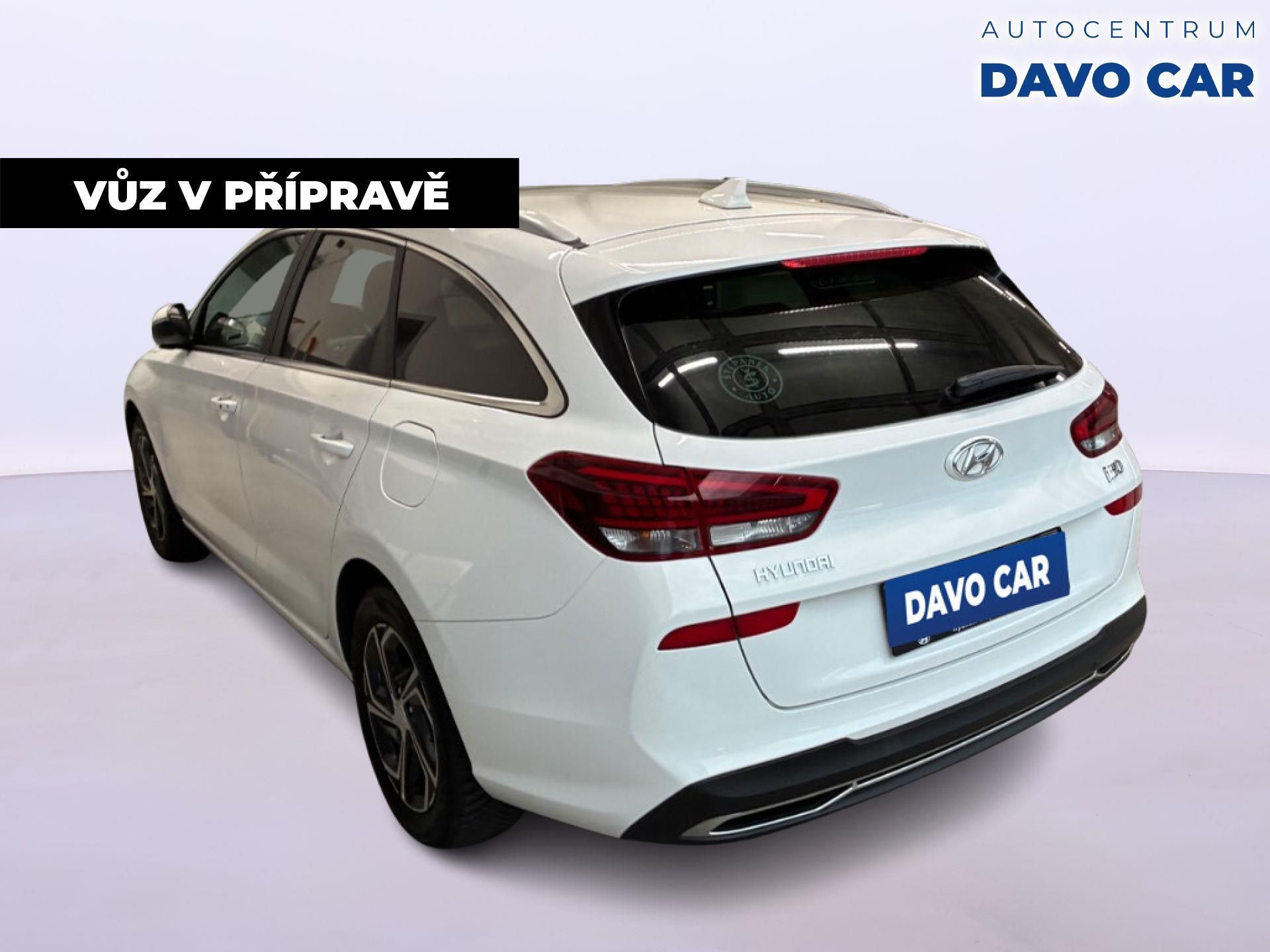 Hyundai i30, 1,0 T-GDI 88kW Style DCT CZ DP - fotka 4