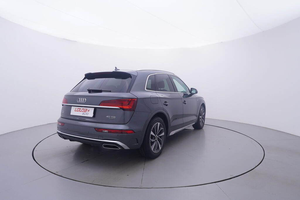Audi Q5, S-line 2.0 TDI 150 kW - fotka 5