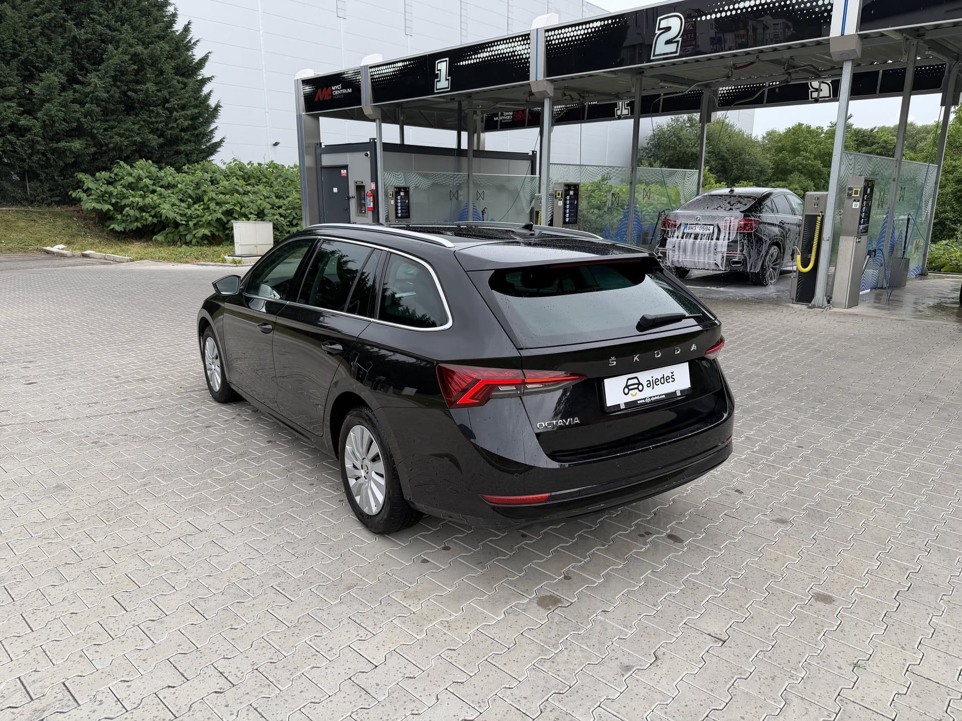 Škoda Octavia, Combi/2.0TDI/DSG/Style/DPH - fotka 6