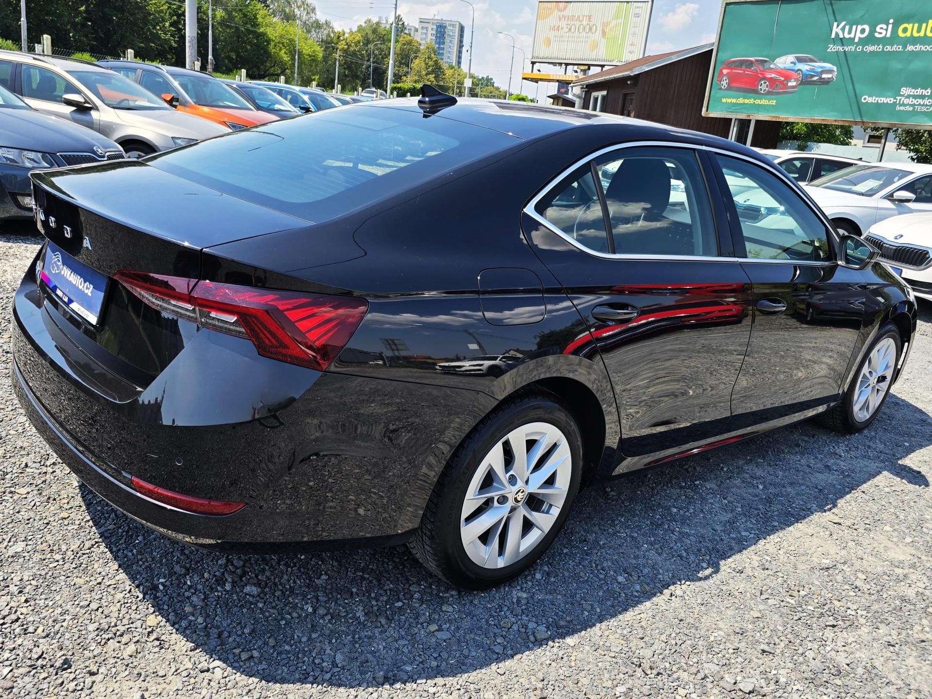 Škoda Octavia, 2.0TDI 110KW DSG STYLE+ MATRIX - fotka 6
