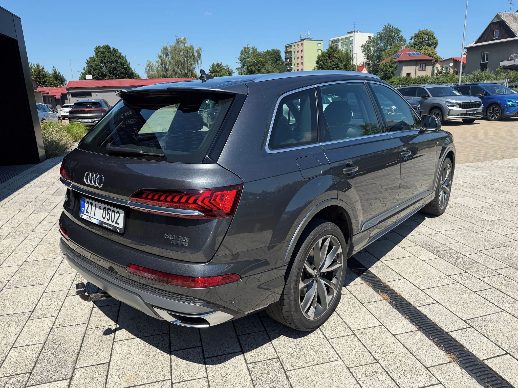 Audi Q7, S-line  210kW Tažné - fotka 2