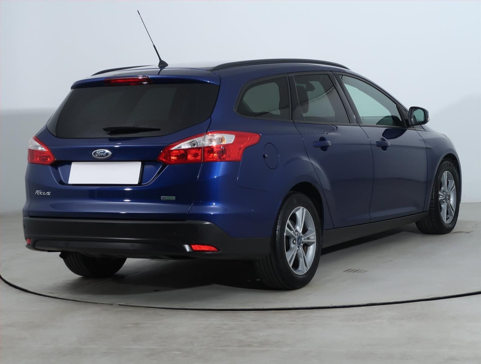 Ford Focus, 1.0 EcoBoost, po STK - fotka 5