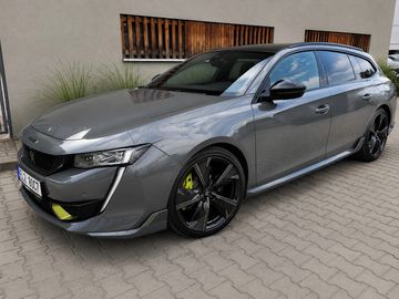 SW GT Pack Plug-in Hybrid 300