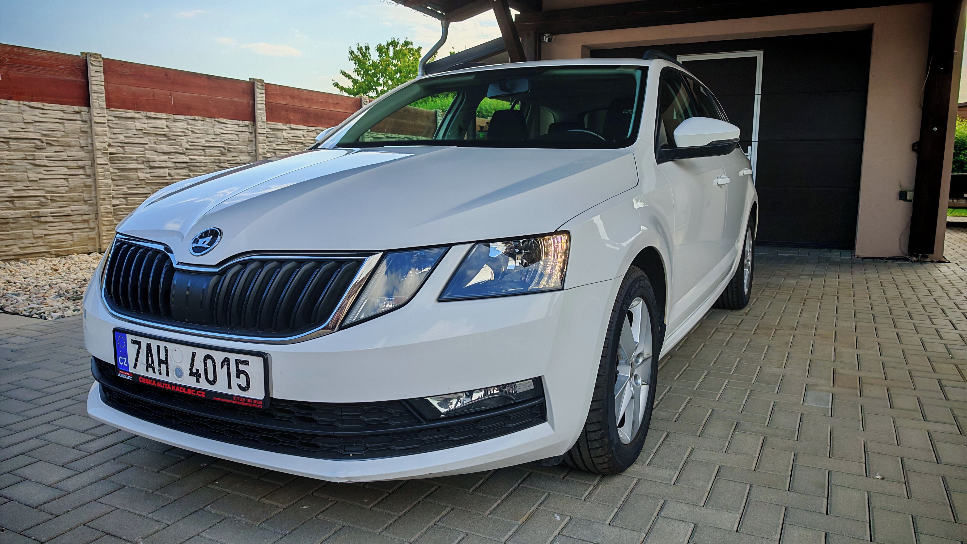 Škoda Octavia, 1.5 TSI,původ ČR, Senzory, Led - fotka 5