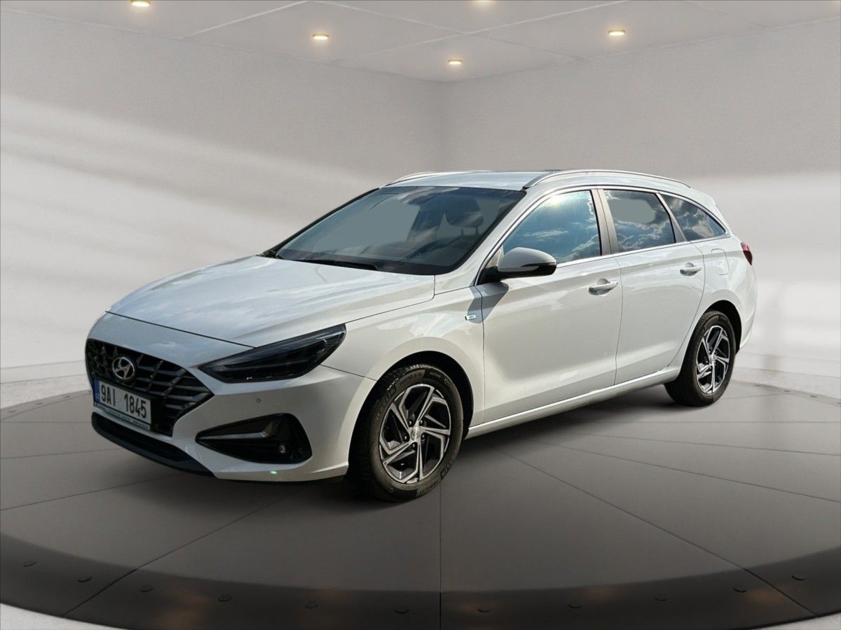 Hyundai i30, 1,5 T-GDI Smart 5d - fotka 3