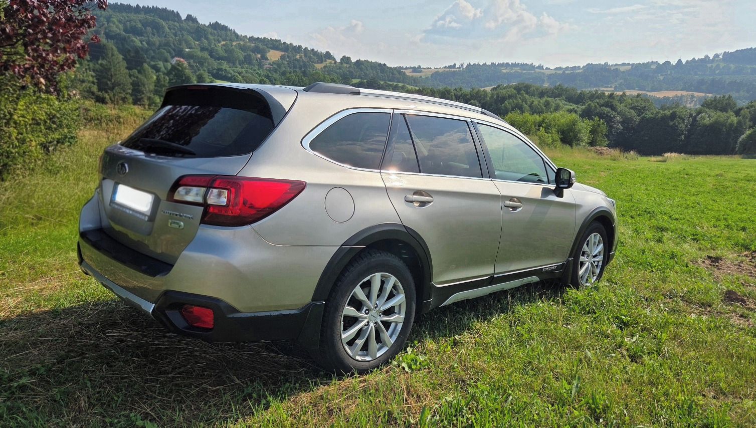 Subaru Outback, 2.0 D, 4WD automat - fotka 4
