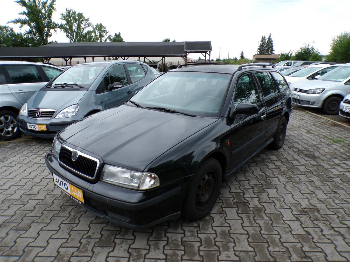 Škoda Octavia, 1,6 i  EKO PLACENO - fotka 2