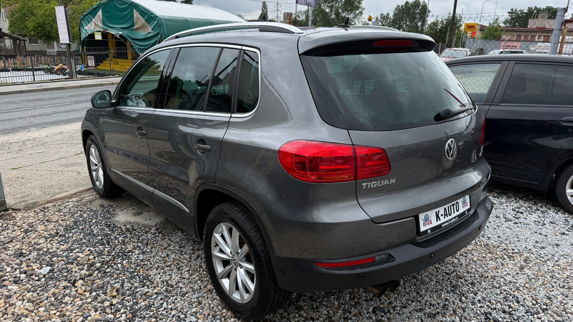 Volkswagen Tiguan, 1.4TSi 90kW*Lounge*Servis*ALU* - fotka 6