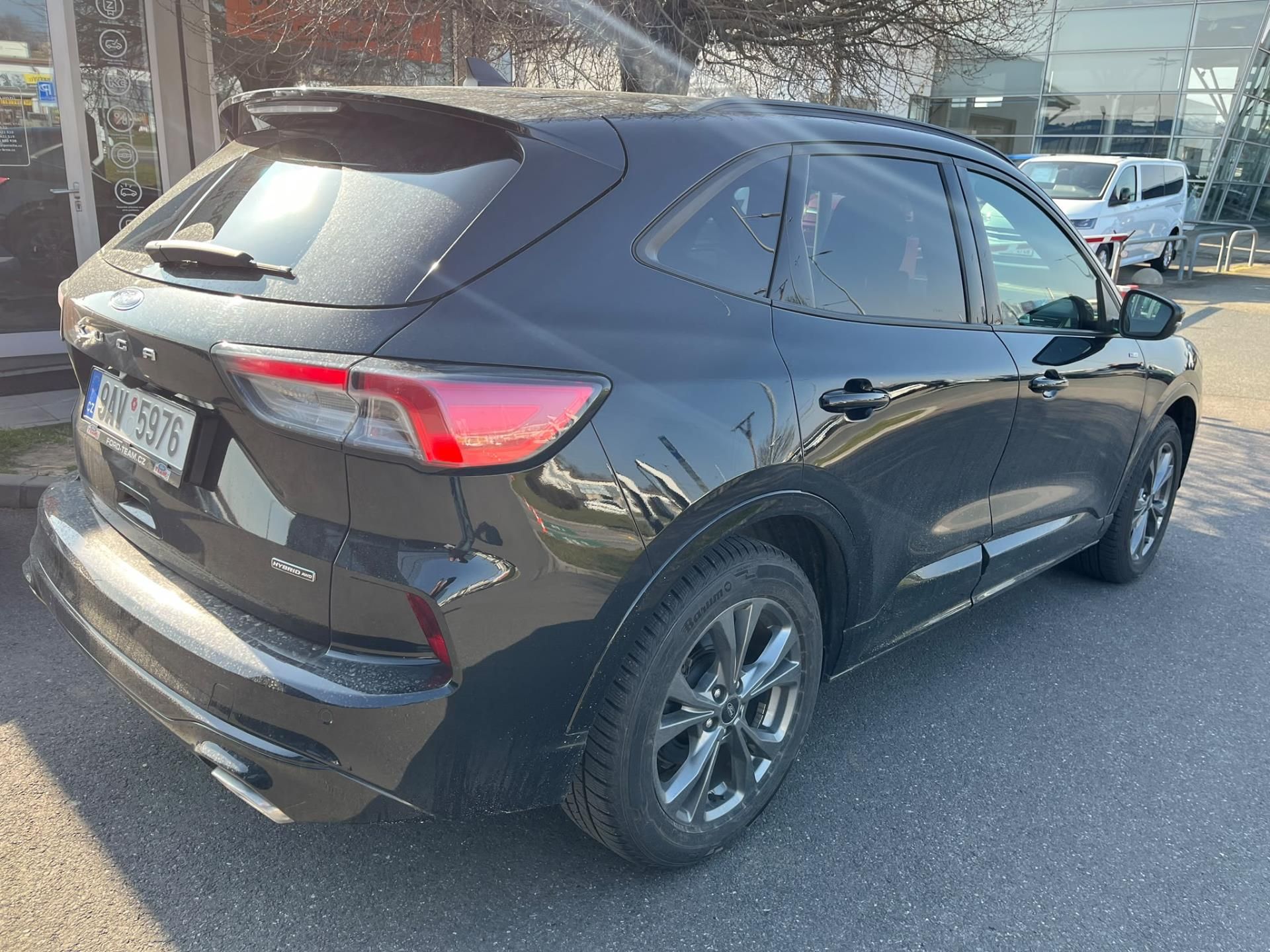 Ford Kuga, 2.5 - fotka 2