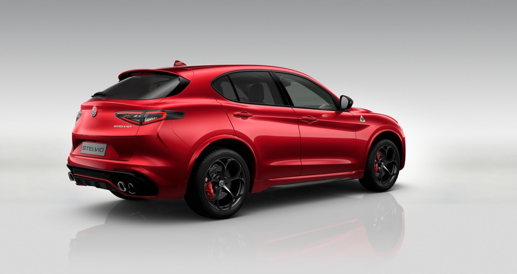 Alfa Romeo Stelvio, Quadrifoglio 2.9 V6 BiTurbo 52 - fotka 3
