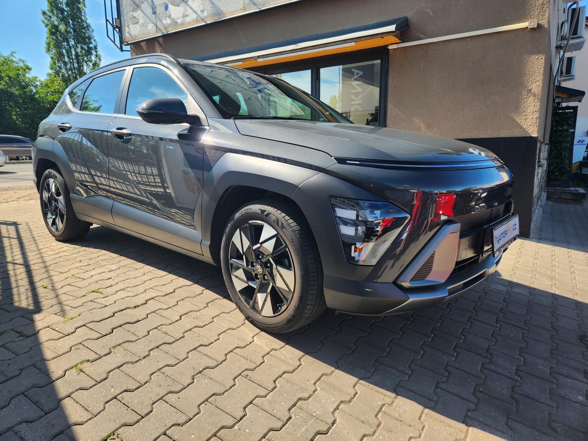 Hyundai Kona, 1.6-NAVI-KAMERA-AUTOMAT - fotka 4