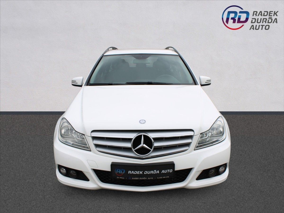 Mercedes-Benz Třídy C, 2,1 200d  NOVÉ V ČR,VÝHŘEVY - fotka 2