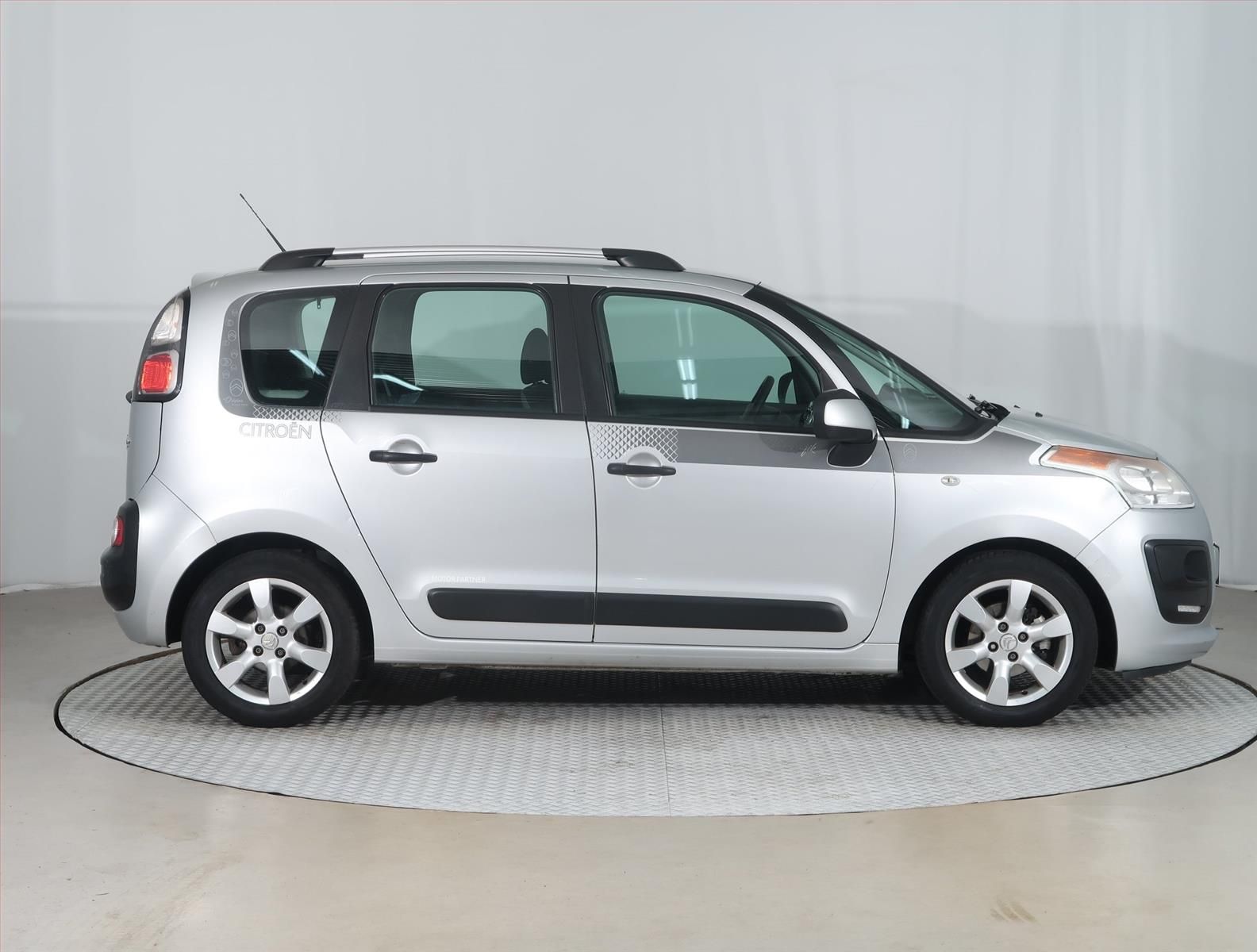 Citroën C3 Picasso, 1.6 HDi, jezdí výborně - fotka 6
