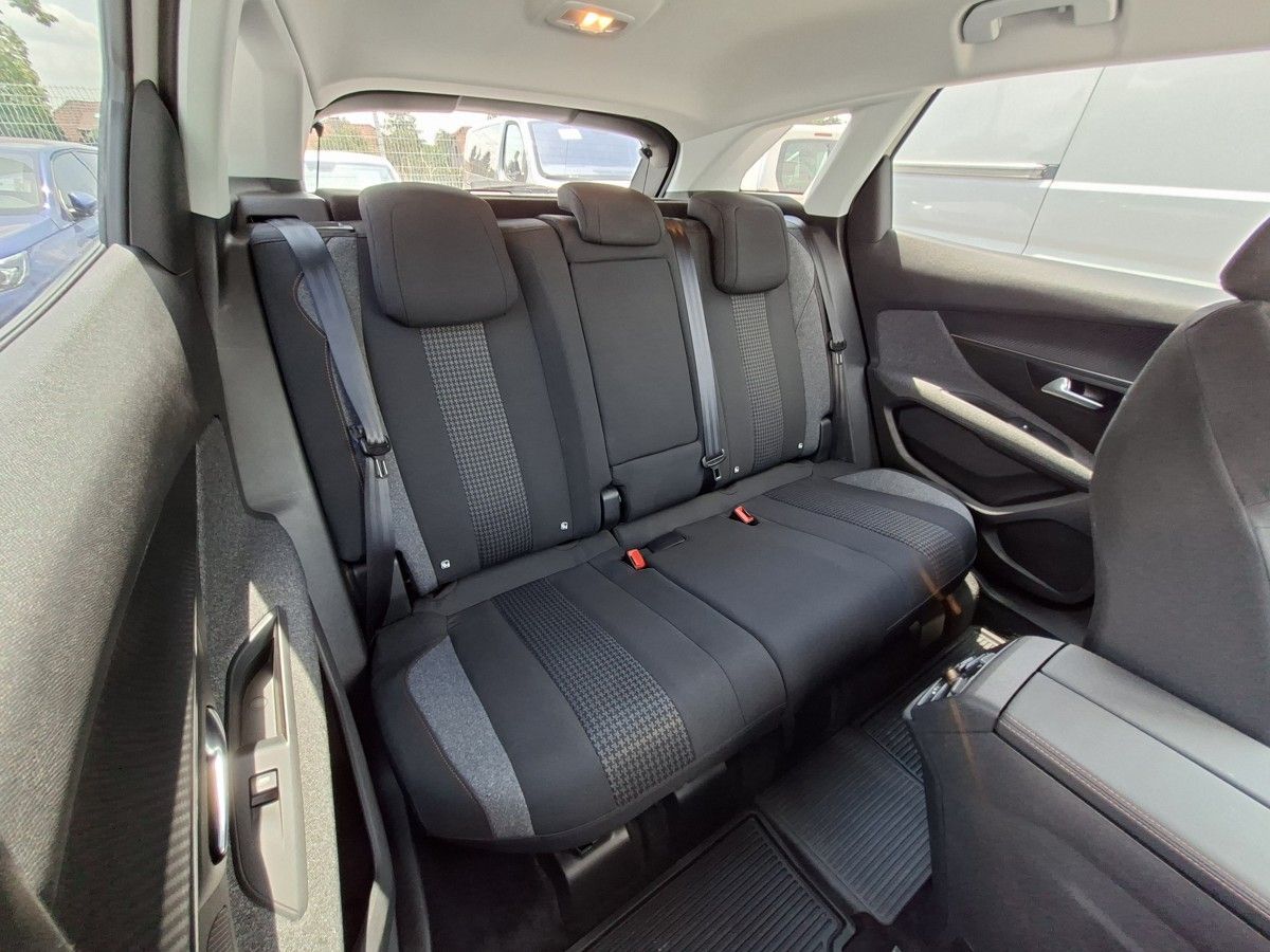 Peugeot 3008, ACTIVE 1,5 BHDI 130k M6 - fotka 6