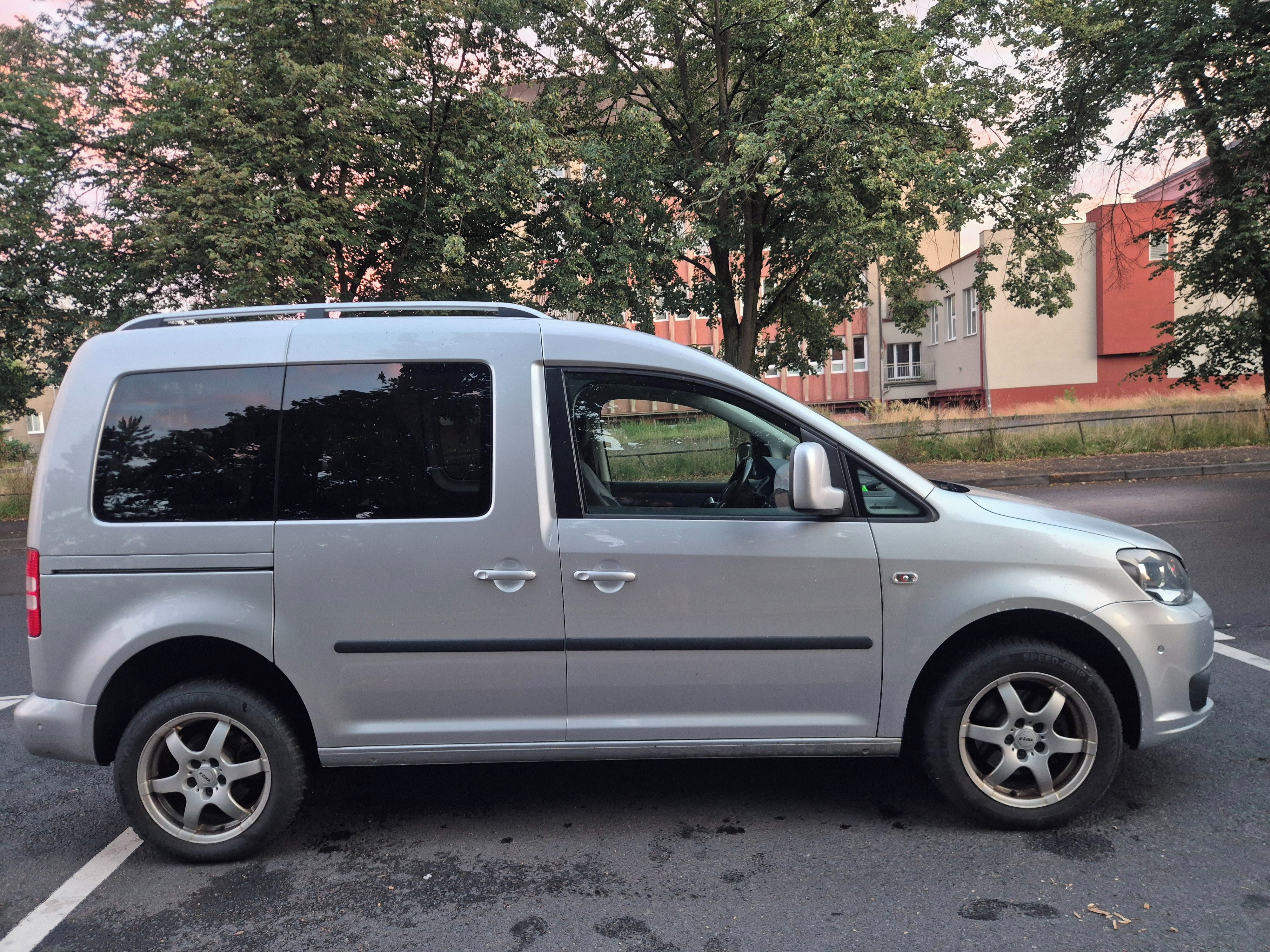 Volkswagen Caddy, 4X4 MAN  ZÁRUKA 1 ROK - fotka 2