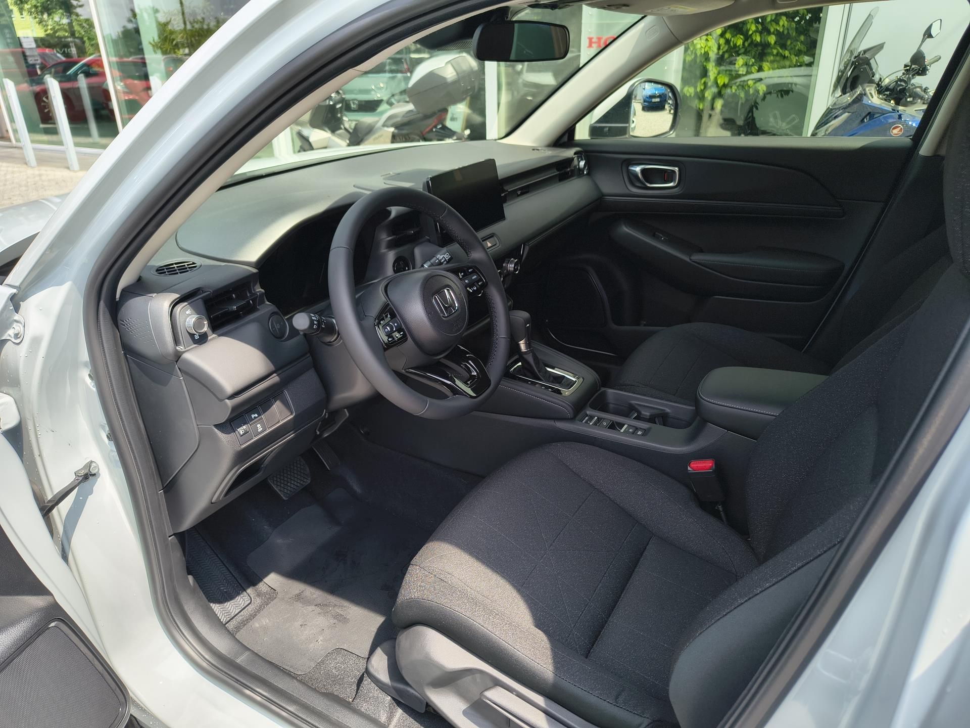 Honda HR-V, e:HEV 1.5 i-MMD Elegance 2027 - fotka 5
