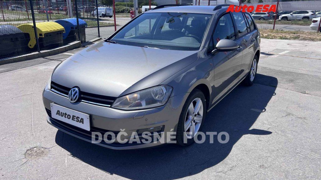 Volkswagen Golf, 2.0 TDi,servis.kniha
