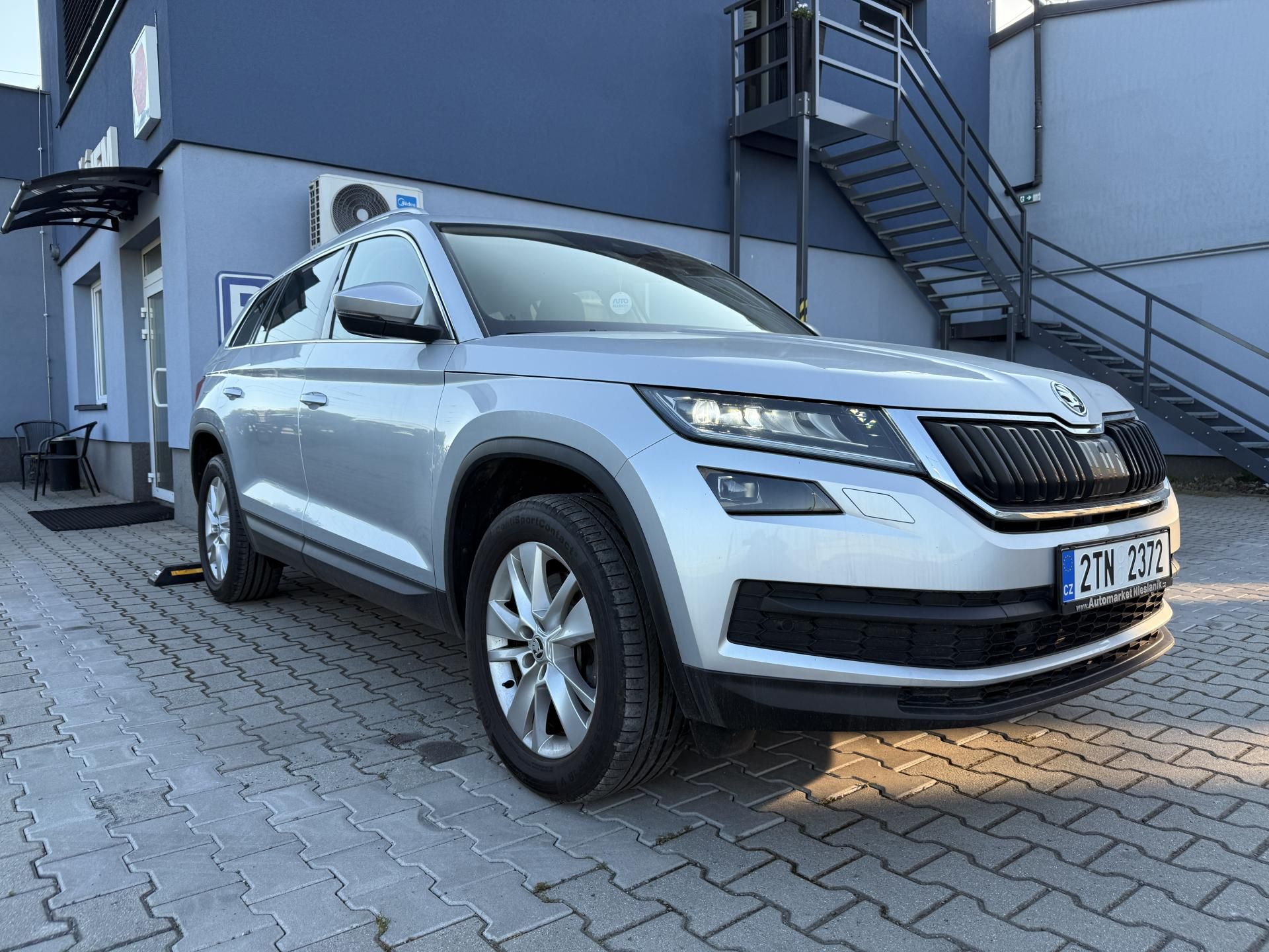 Škoda Kodiaq, 2,0TDi 140kw DSG 4x4 Style - fotka 3
