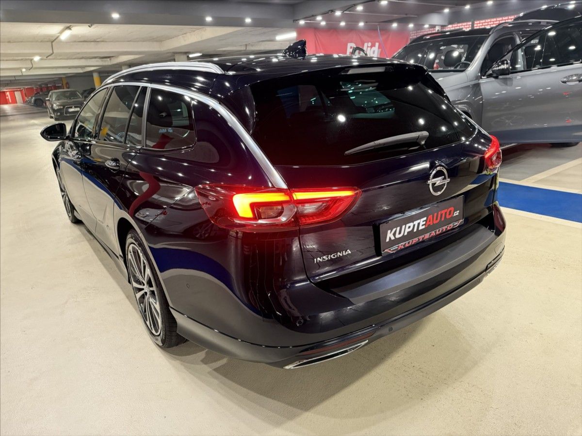 Opel Insignia, 2,0 CDTi  Ultimate Exclusive S - fotka 3