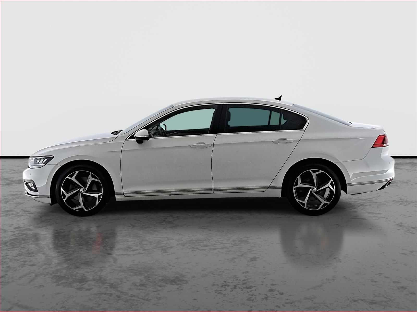 Volkswagen Passat, 1.5 TSI, Automat, Kůže, Navi - fotka 3