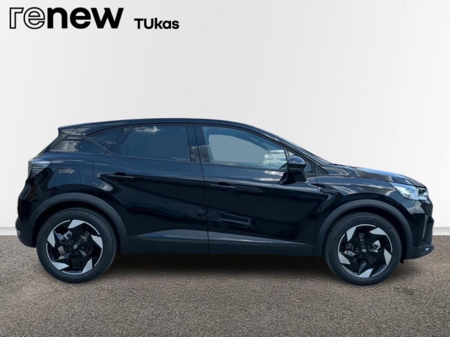 Renault Captur, 1.8Full hybrid 117kW Techno - fotka 4