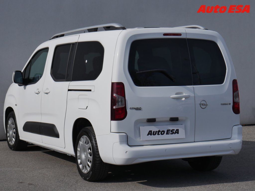 Opel Combo, 1.5CDTi MAXi XL 7míst - fotka 6