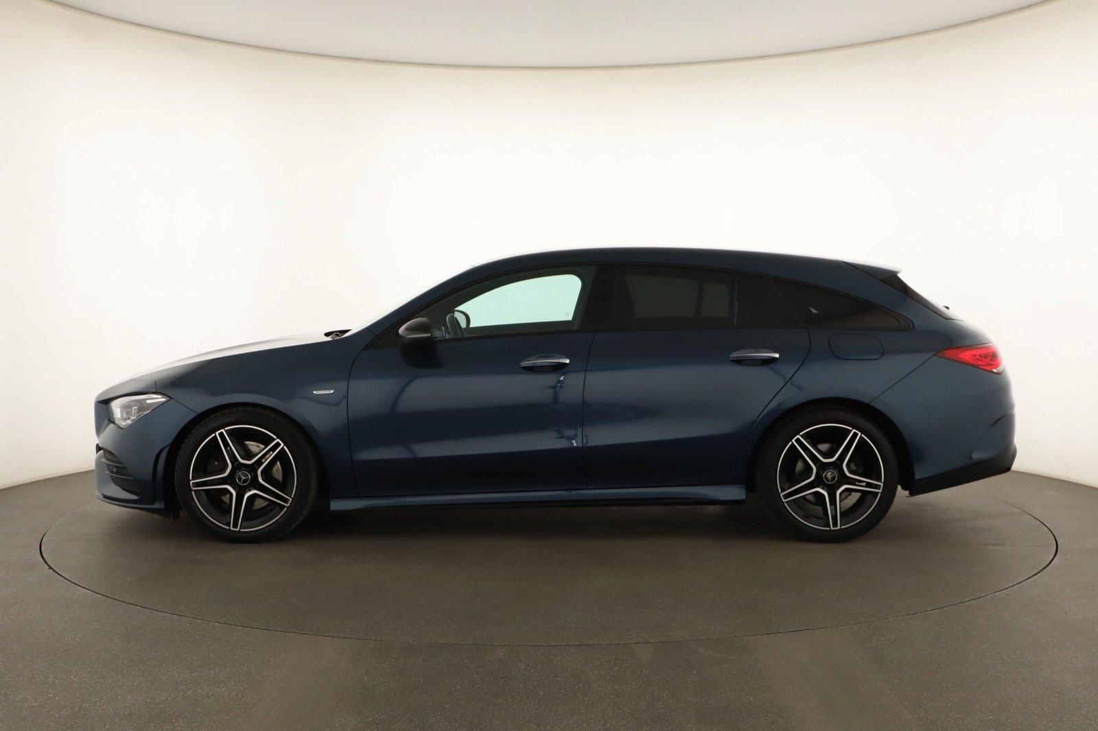 Mercedes-Benz CLA, 200 d, AMG Paket, Automat, ČR - fotka 3