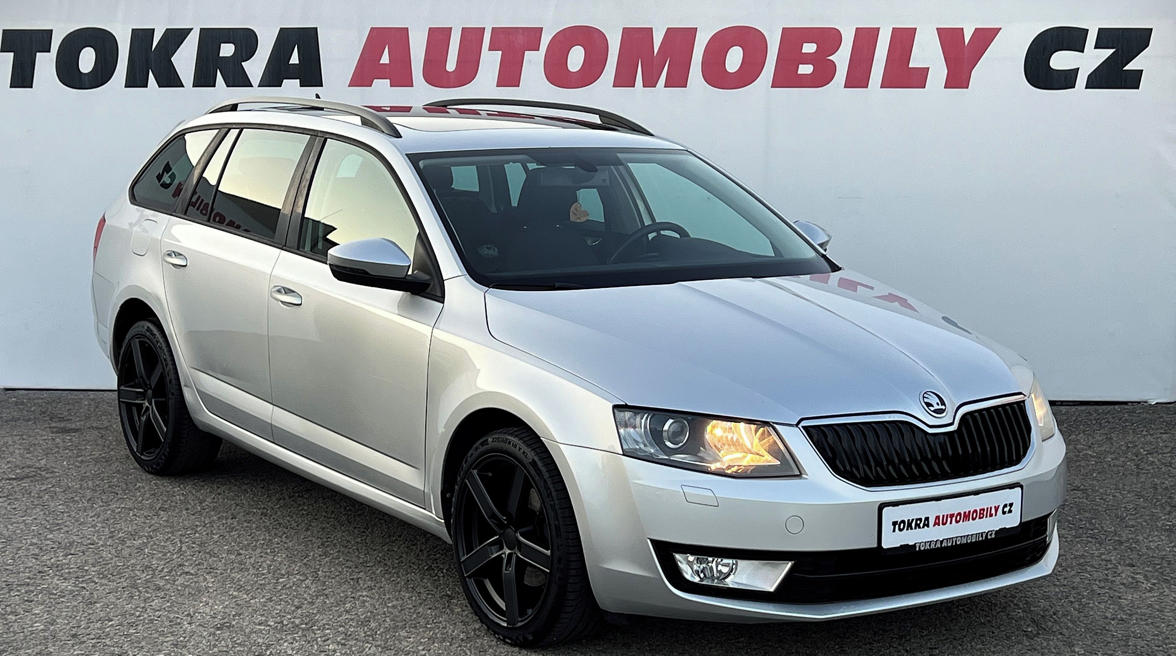 Škoda Octavia, 2.0TDI DSG Navigace Xenon R18 - fotka 3