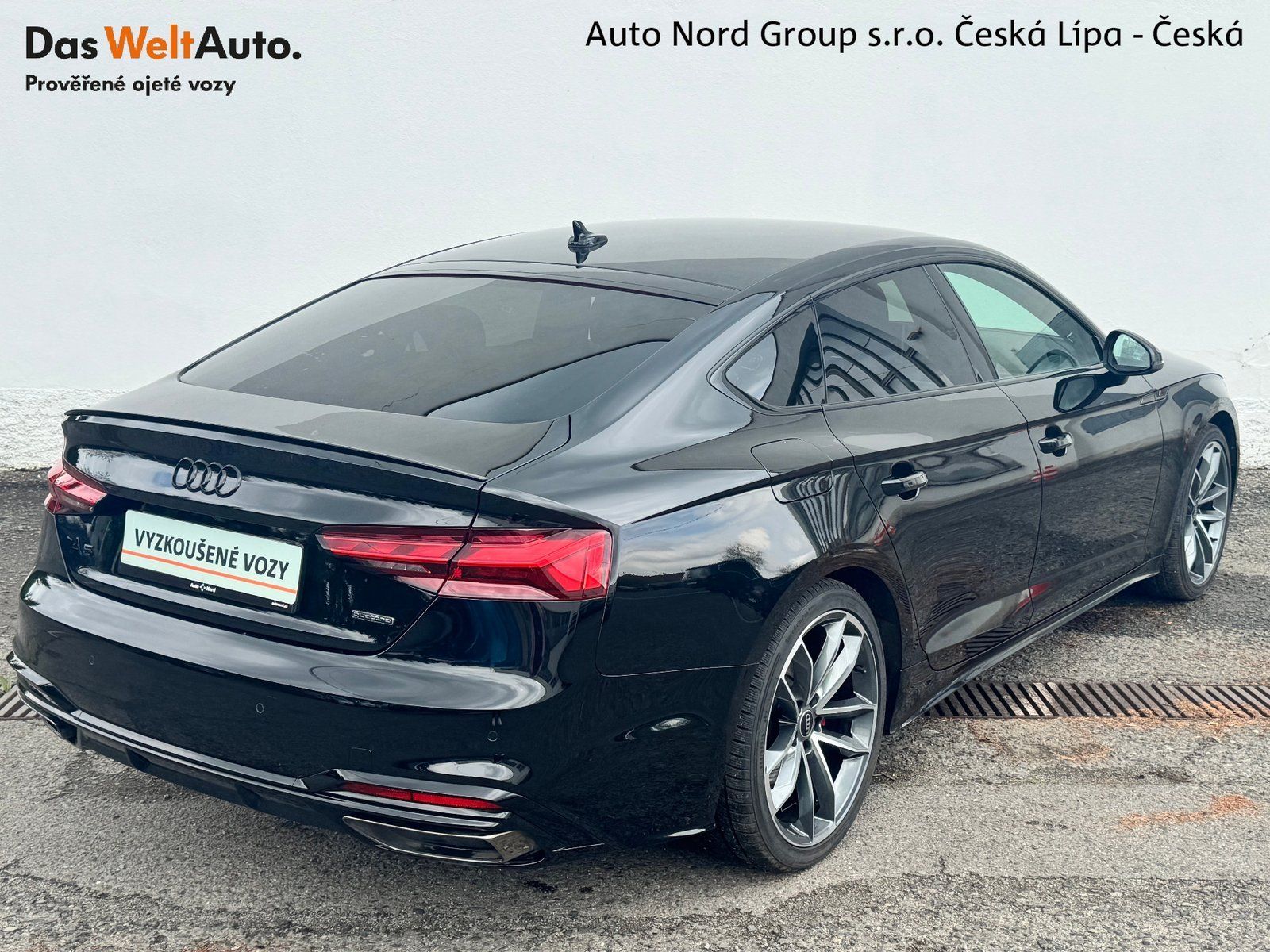 Audi A5, Audi A5 Sportback 2.0 40 TDI - fotka 2