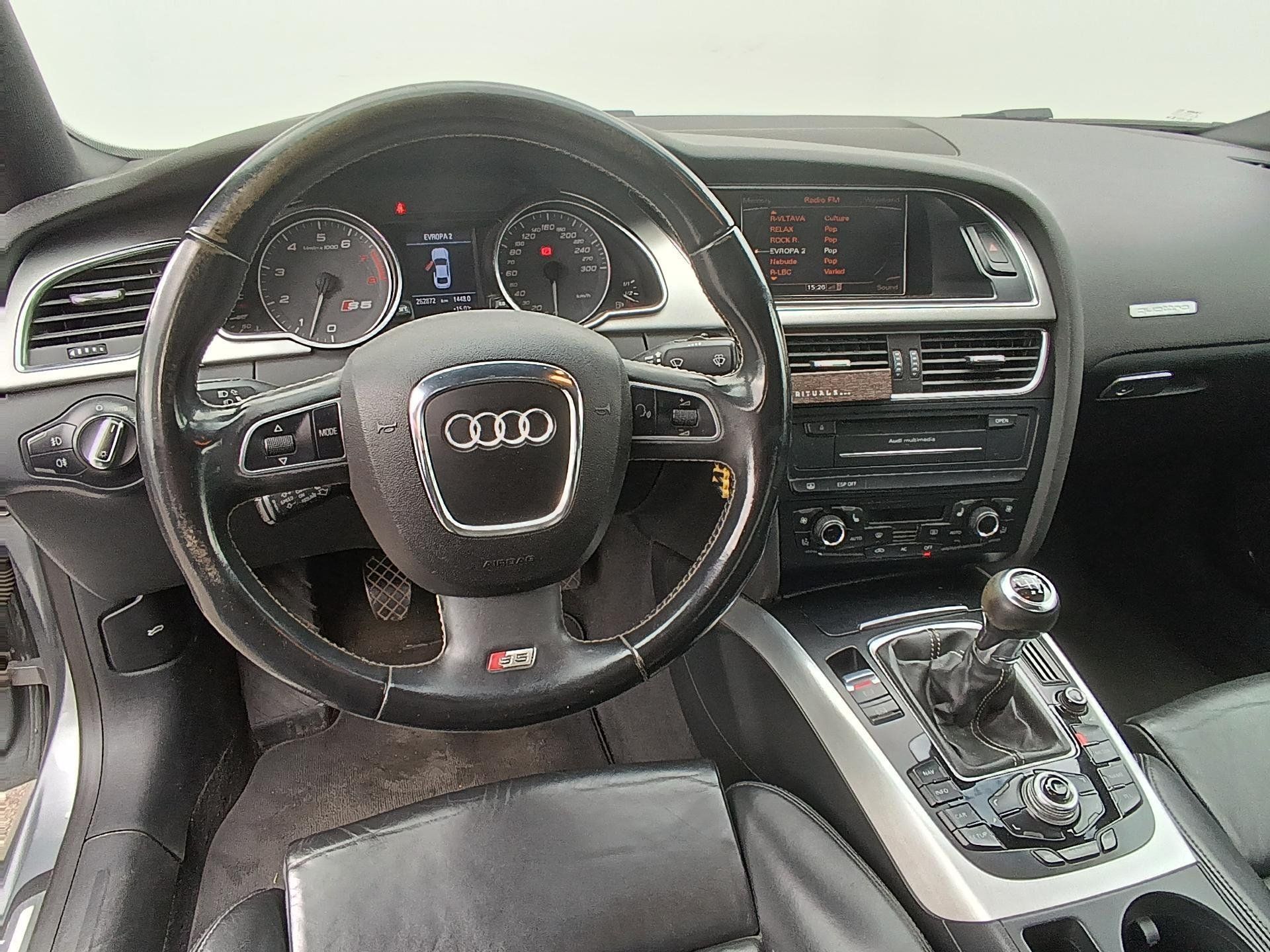 Audi S5, Audi S5 Coupé Quatro 4,2FSi / - fotka 5
