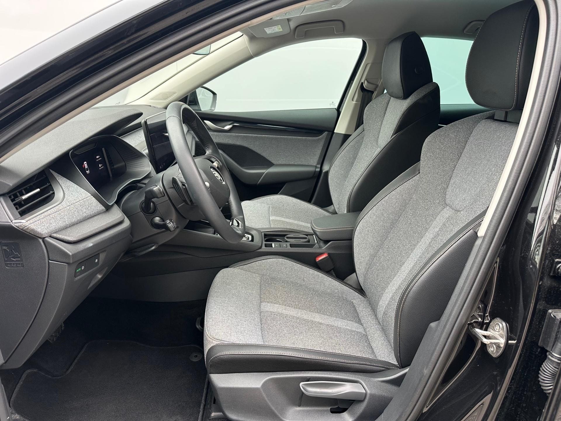Škoda Octavia, Octavia 1.5 eTSI DSG 110 kW - fotka 6