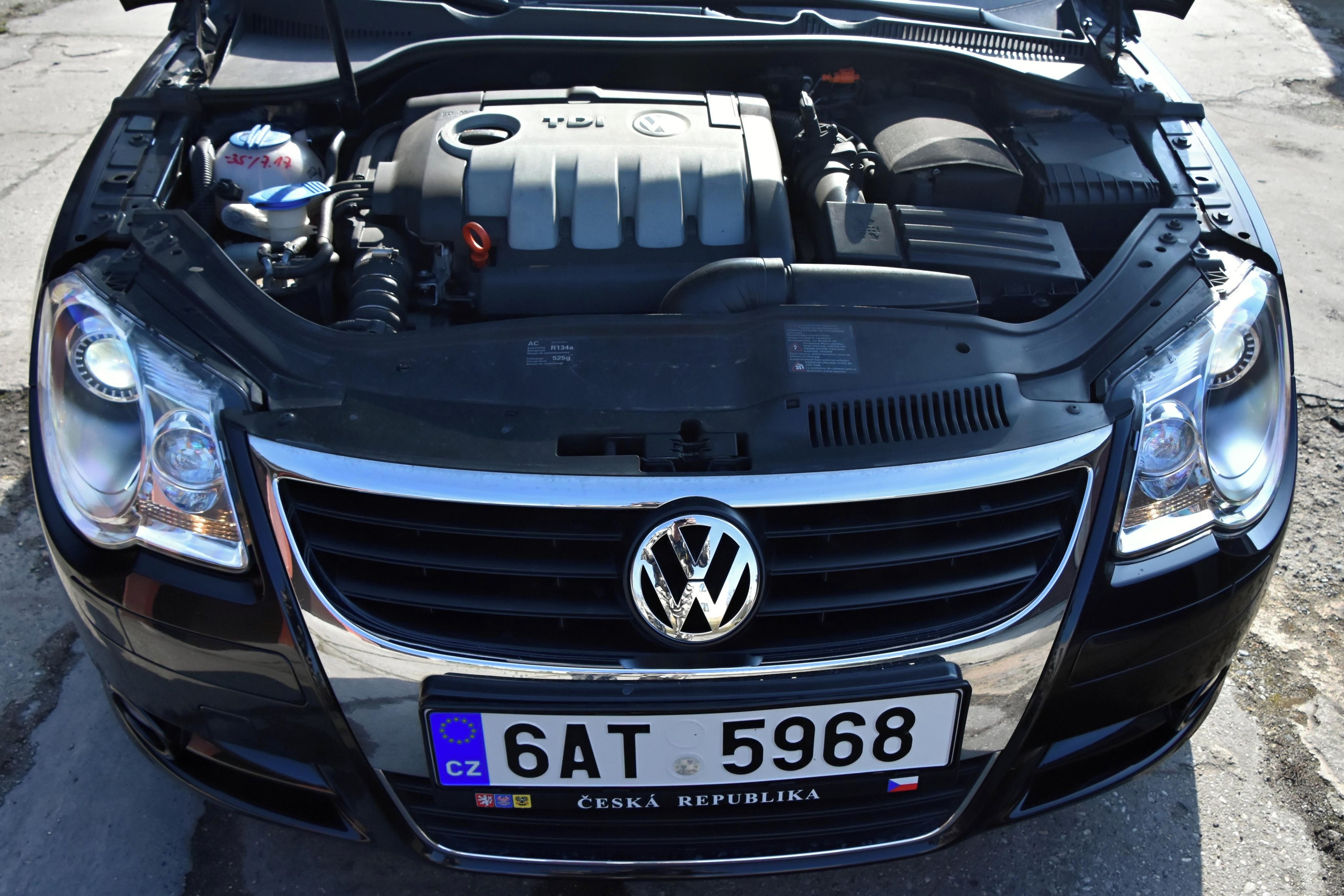 Volkswagen Eos, VW Eos 2,0 TDi 103 kW,DSG, Xen - fotka 6