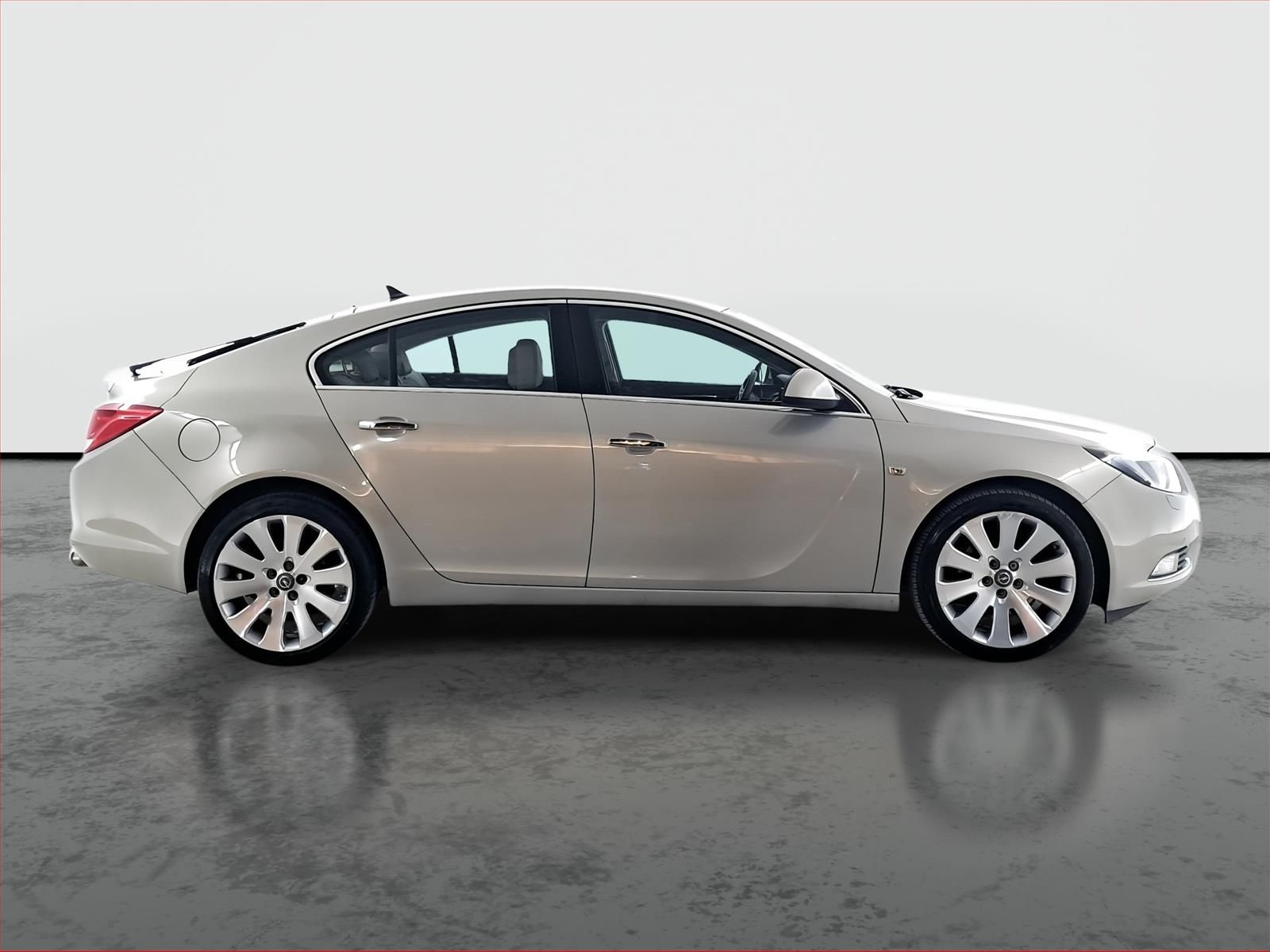 Opel Insignia, 2.0 Turbo, 4X4 - fotka 6