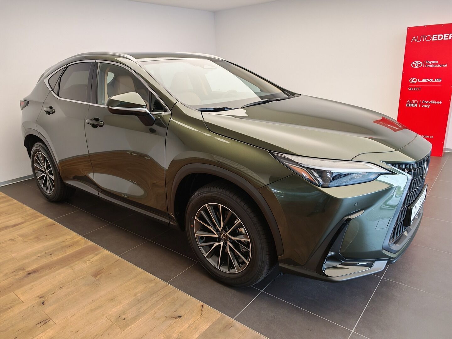Lexus NX 350h, 350h 4x2 Executive - fotka 3