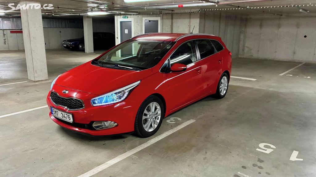 Kia Cee´d, Kia Cee´d 1.4, Exclusive, navi