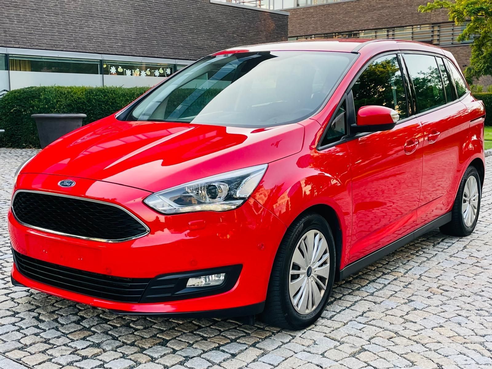 Ford Grand C-MAX, 2.0TDCi MAN VÝHŘEV TAŽNÉ LED - fotka 3