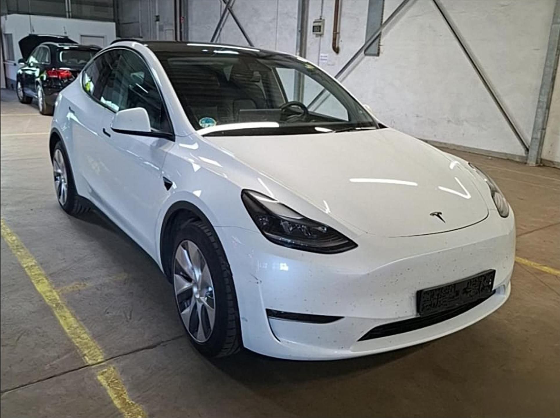 Tesla Model Y, Long Range AWD – 514 HP