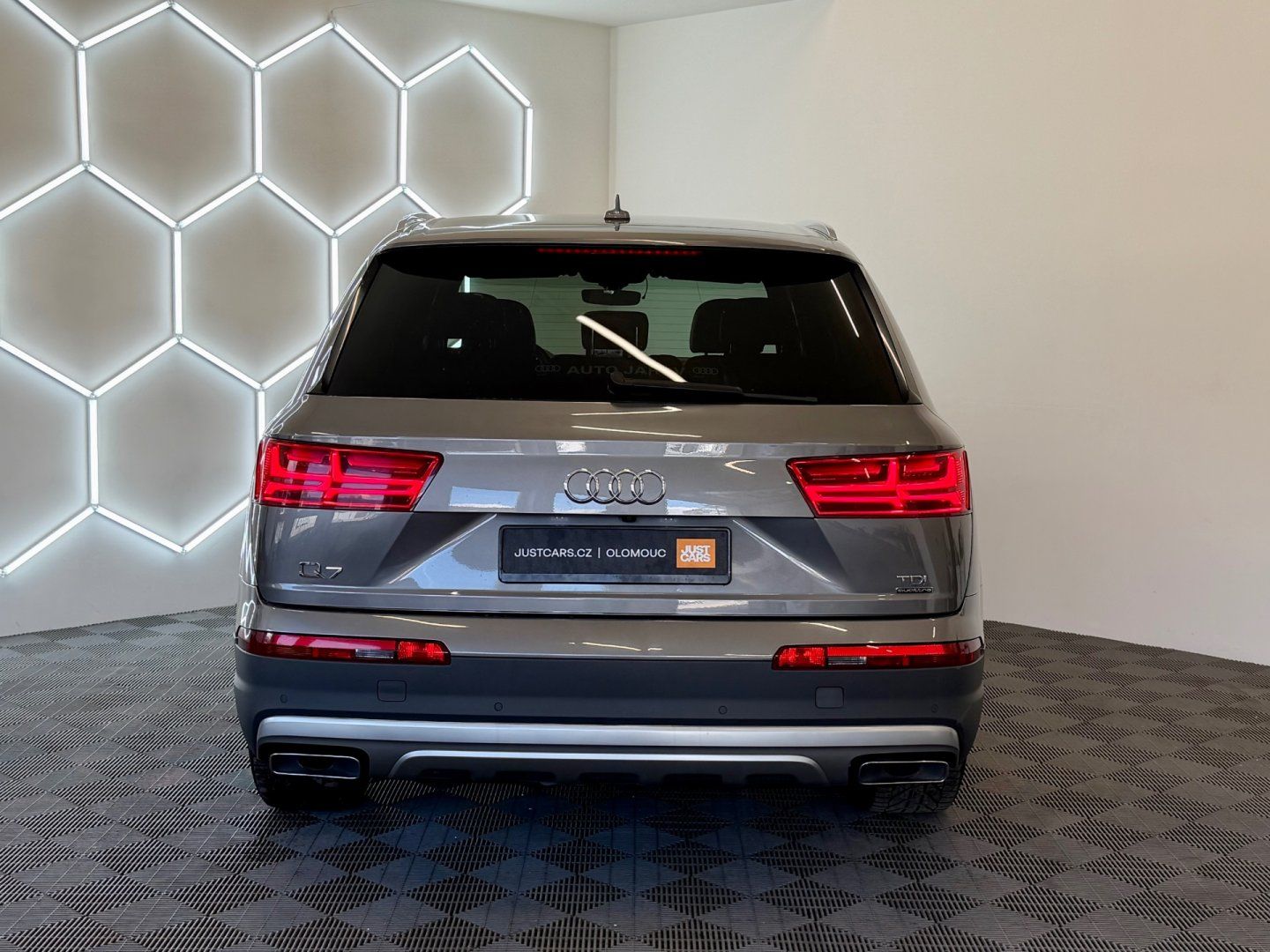 Audi Q7, 3.0 TDI S-LINE/ - fotka 5