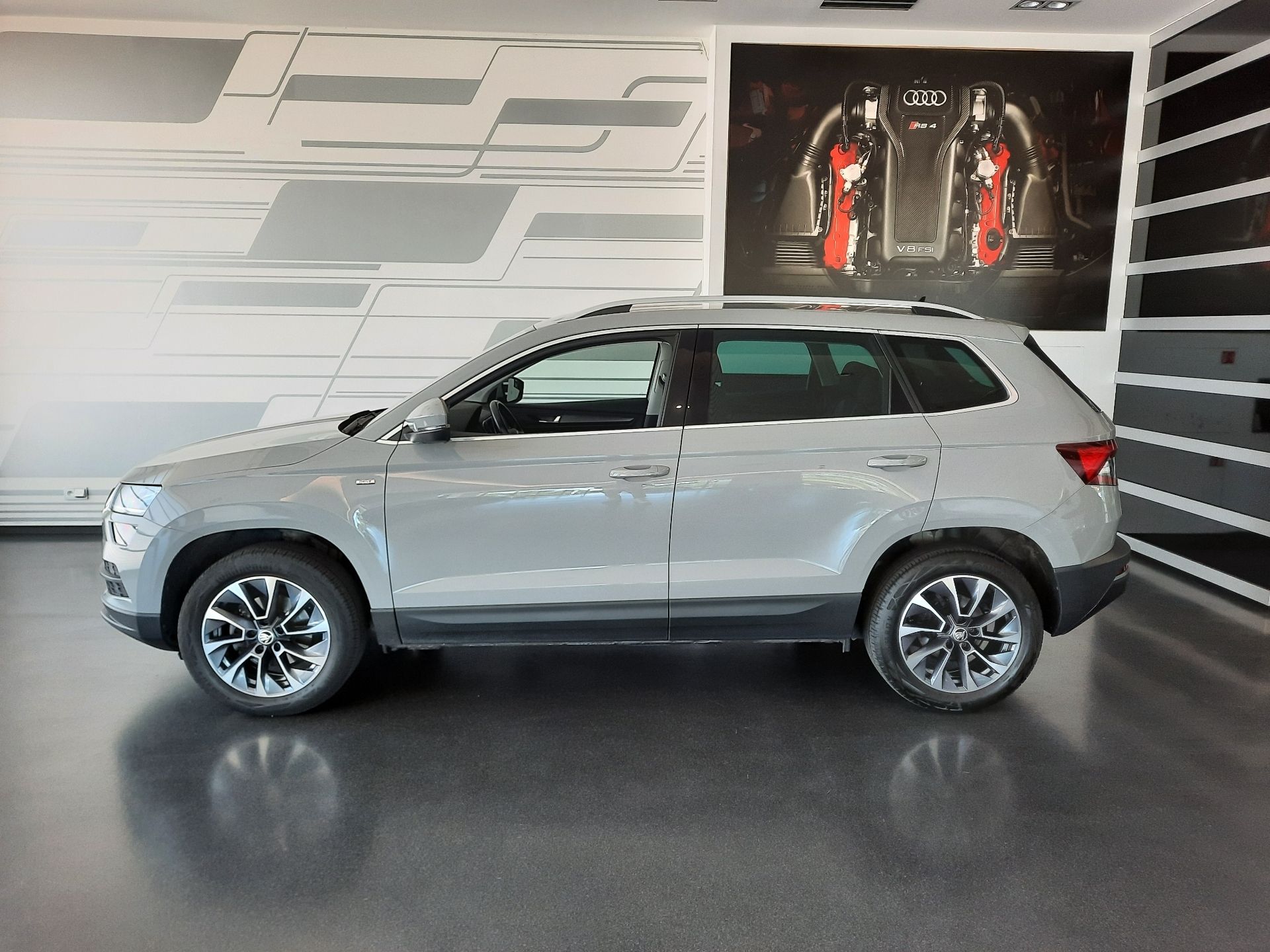 Škoda Karoq, 1.5 TSI (110kW/150k) DSG, Ambi - fotka 3