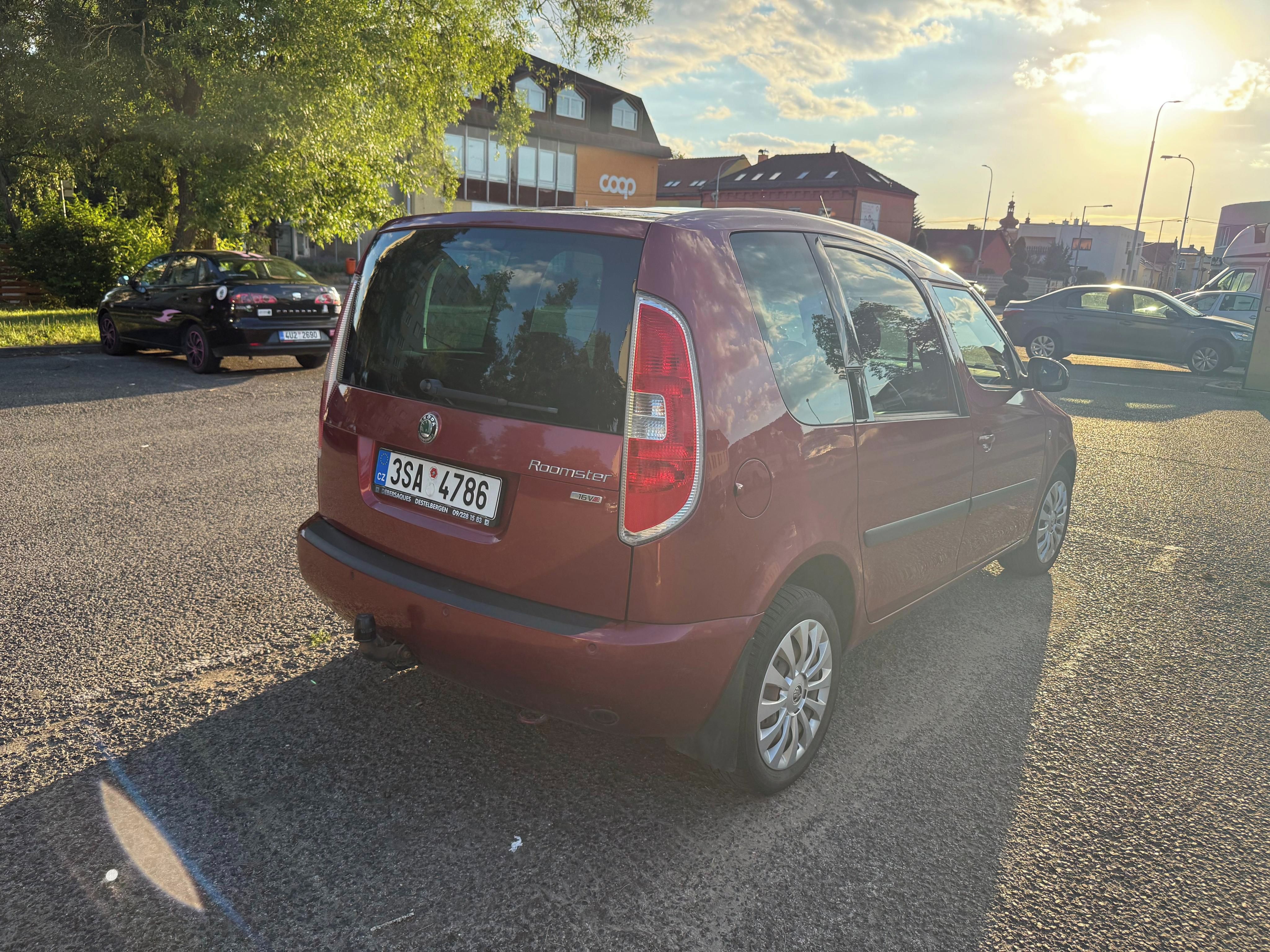 Škoda Roomster, 1.6 16V - fotka 3