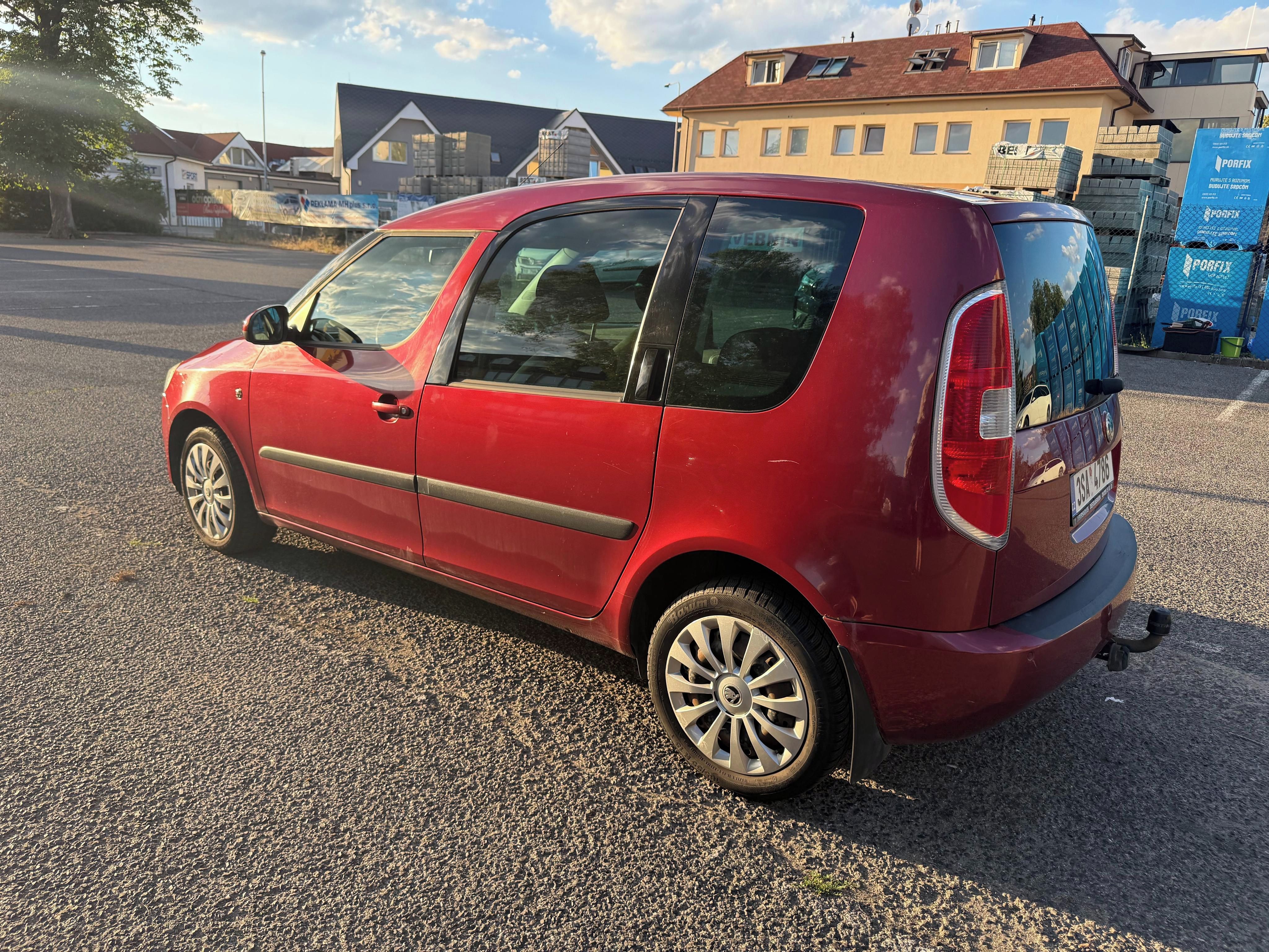 Škoda Roomster, 1.6 16V - fotka 4