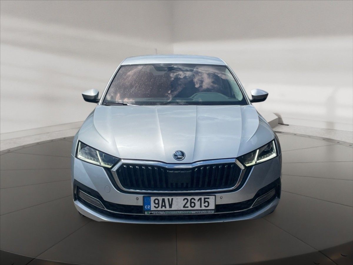 Škoda Octavia, 2,0 TDI 85 Style AT 5d - fotka 2