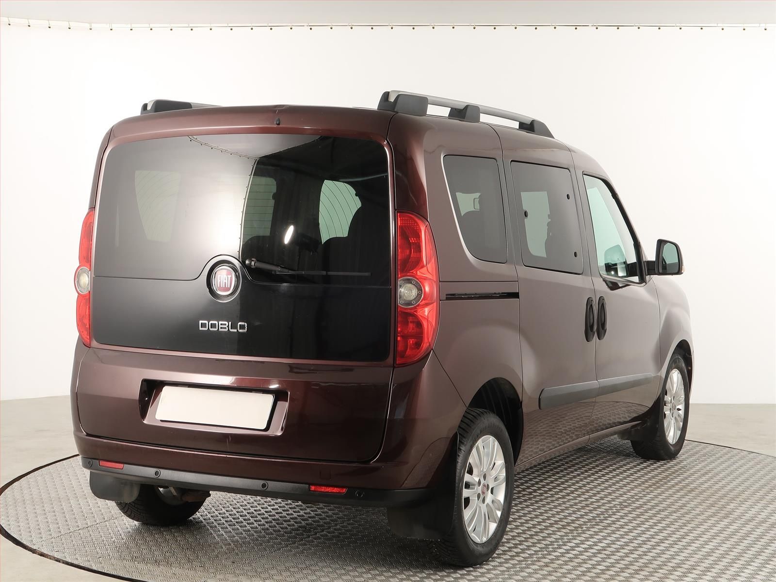 Fiat Dobló, 1.6 MultiJet, 5Míst, ČR, DPH - fotka 5