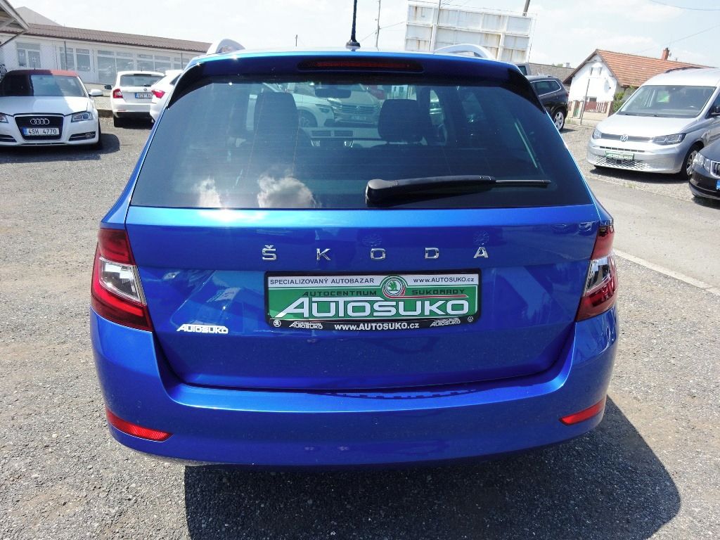 Škoda Fabia, COMBI III FC STYLE + DSG -2021 - fotka 5