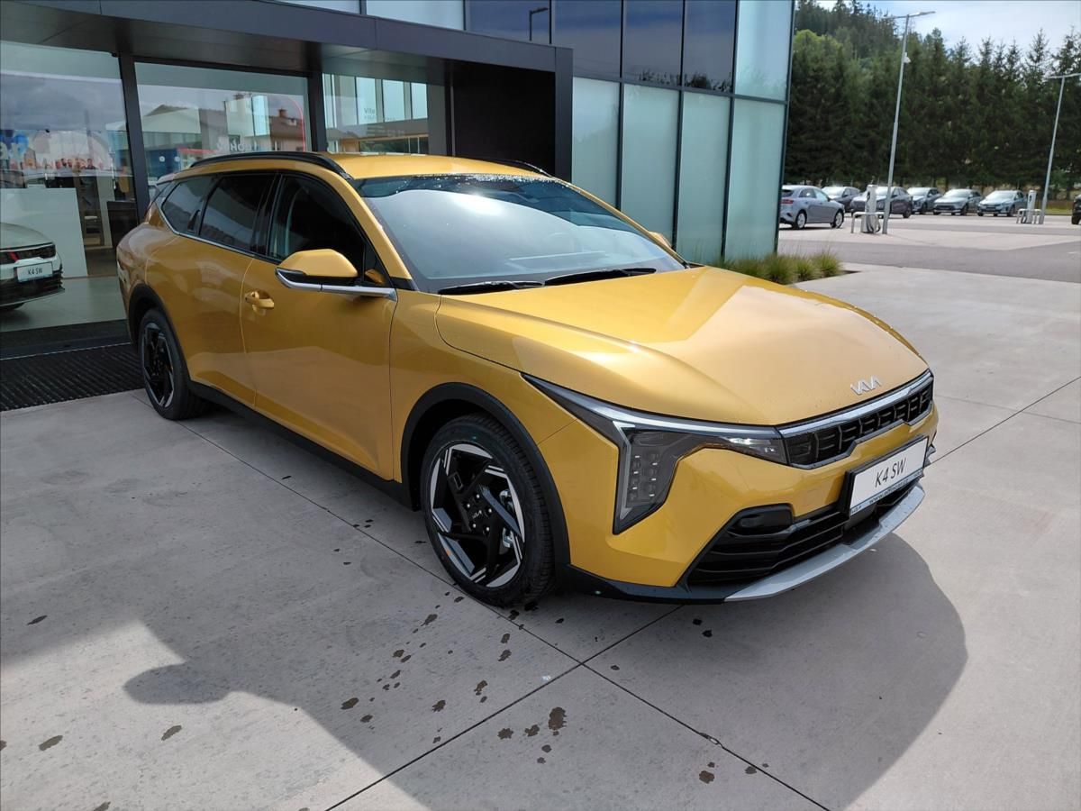 Kia K4, 1,6   T-GDI SW 7DCT TOP,17, SP - fotka 3