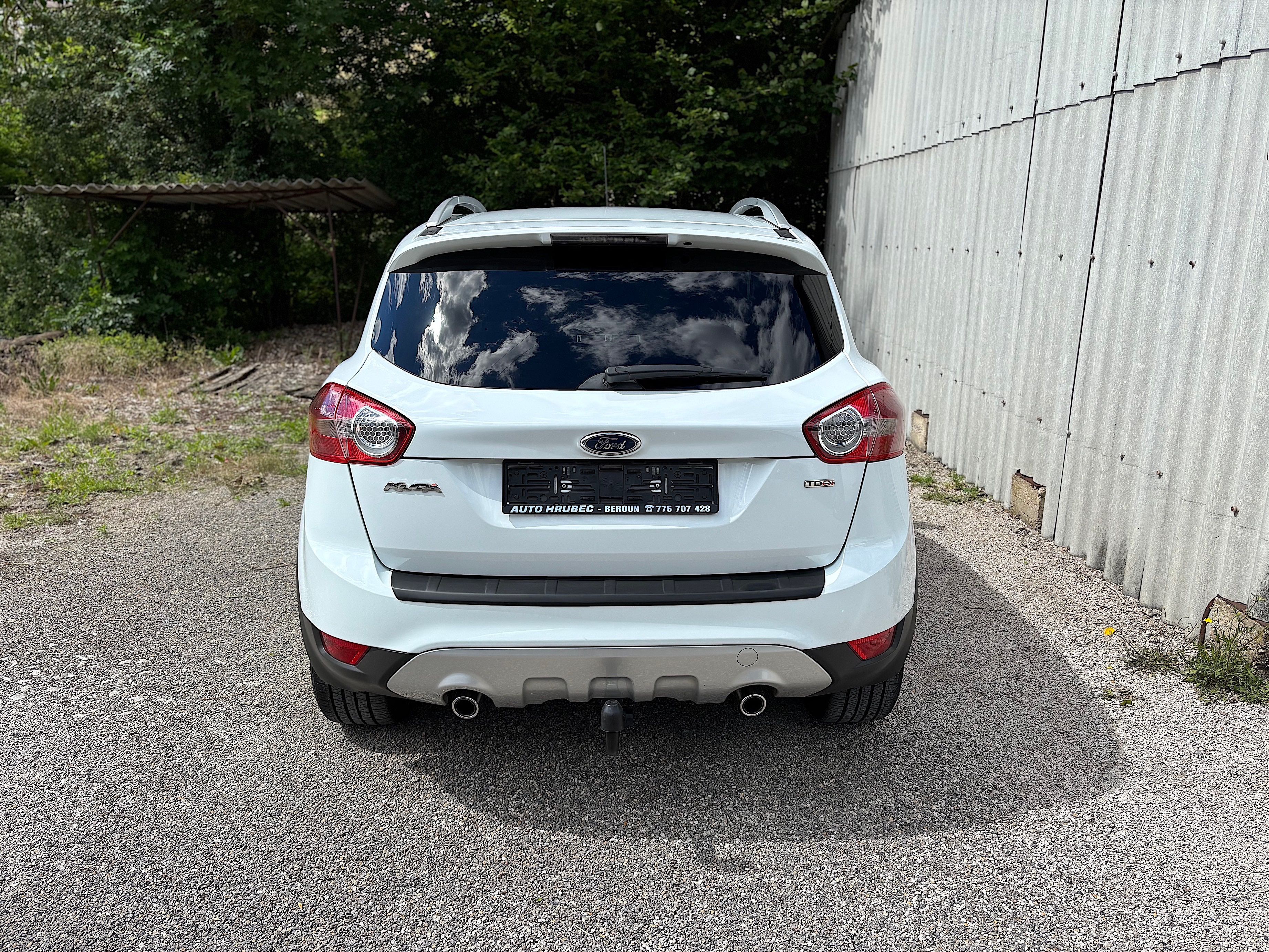 Ford Kuga, 2.0 TDCi 103 kW 1.MAJ.SERVISKA - fotka 5