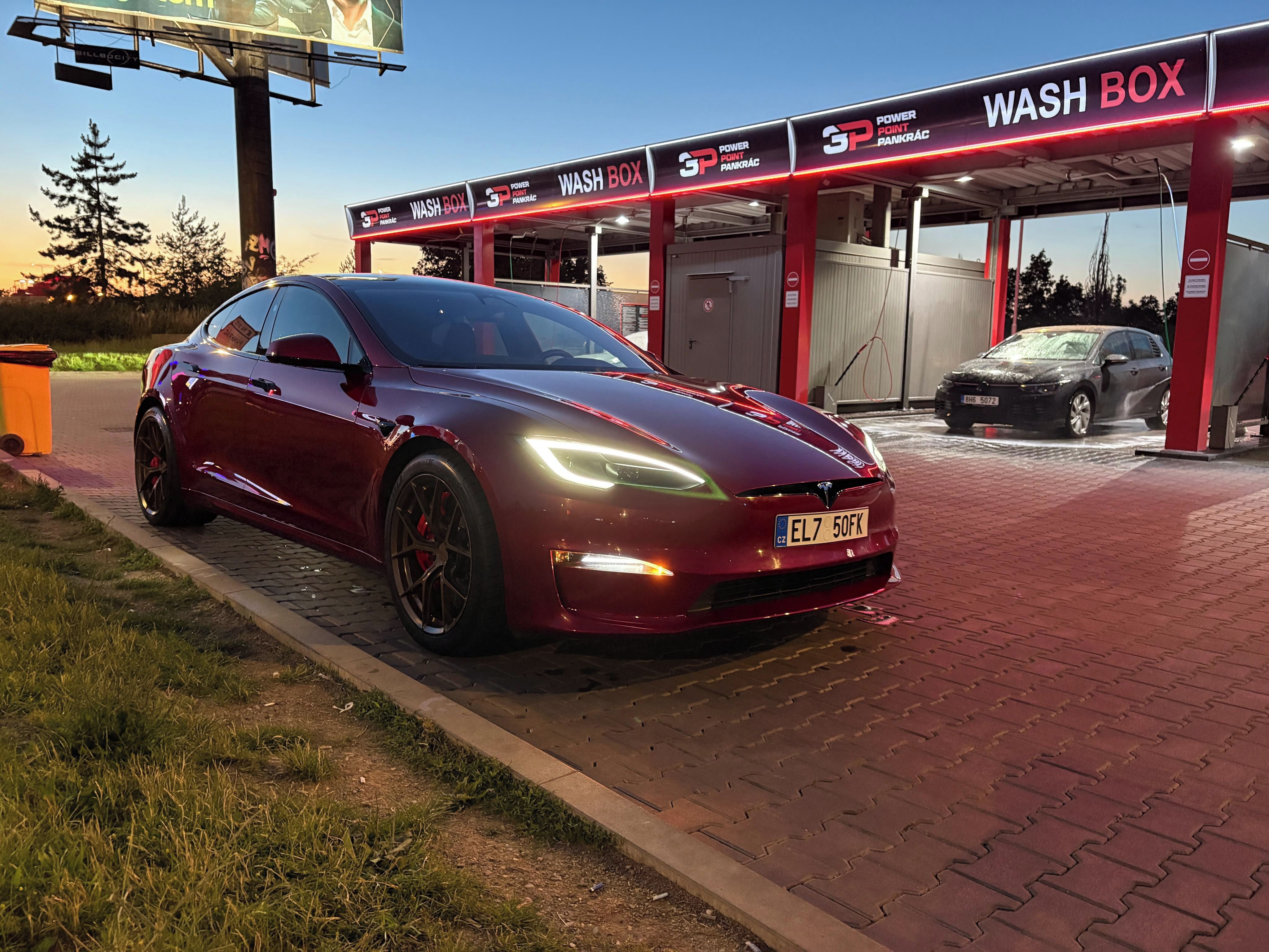 Tesla Model S, Plaid Track Package 1020HP - fotka 2