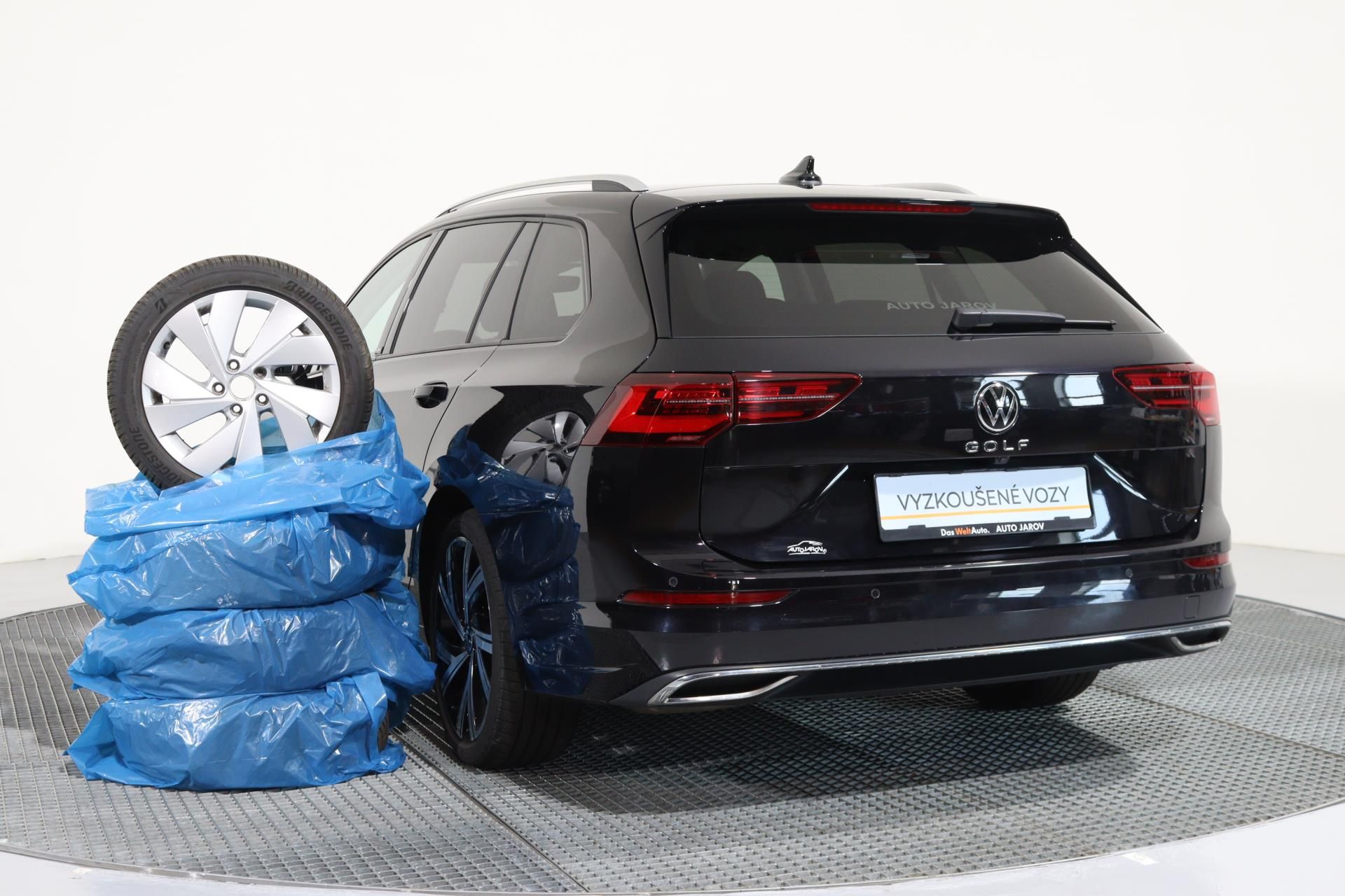 Volkswagen Golf Variant, Life 1,5 TSI/ MATRIX LED, ACC, - fotka 6